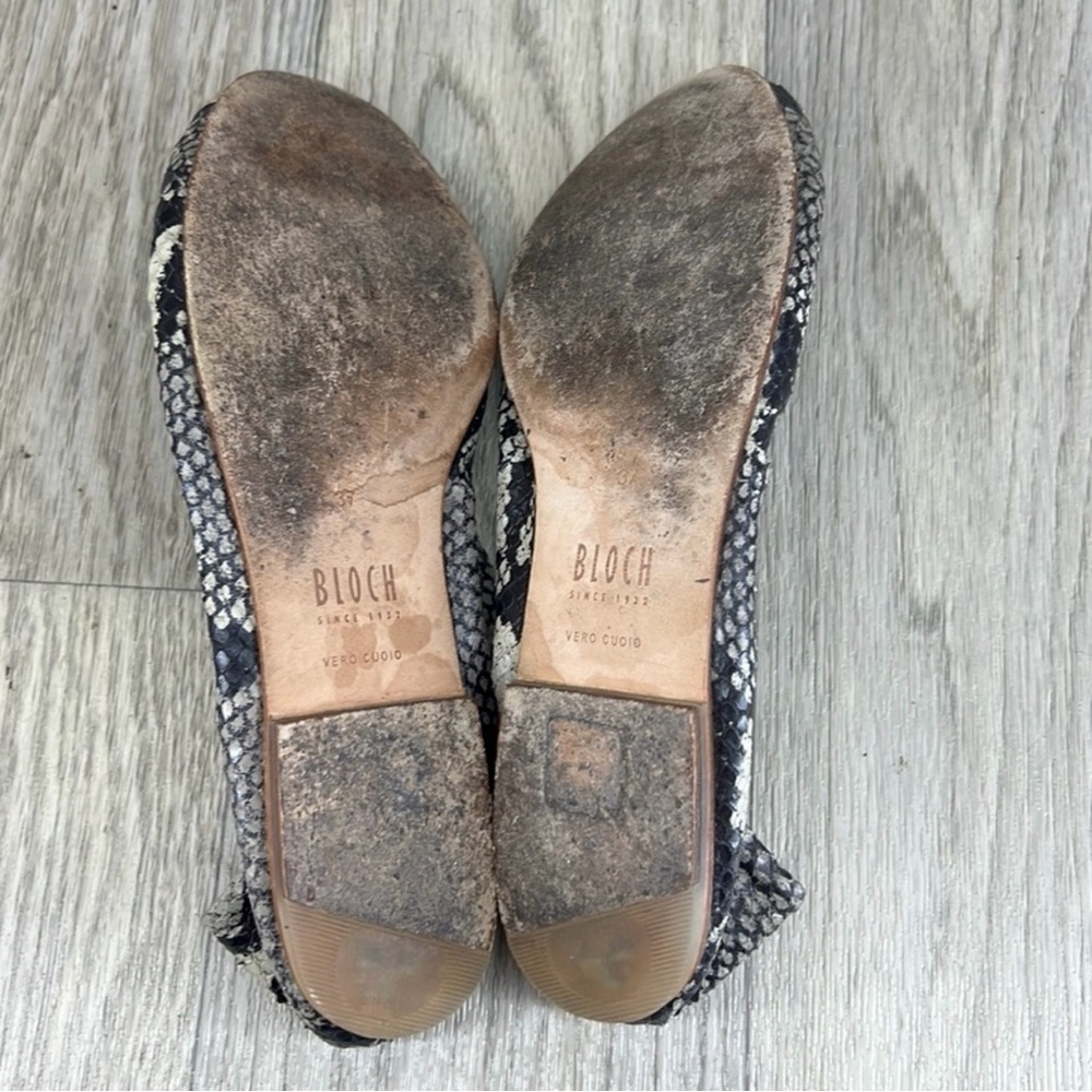 Bloch Ballet Snakeskin Patterned Flats - Picture 9 of 10